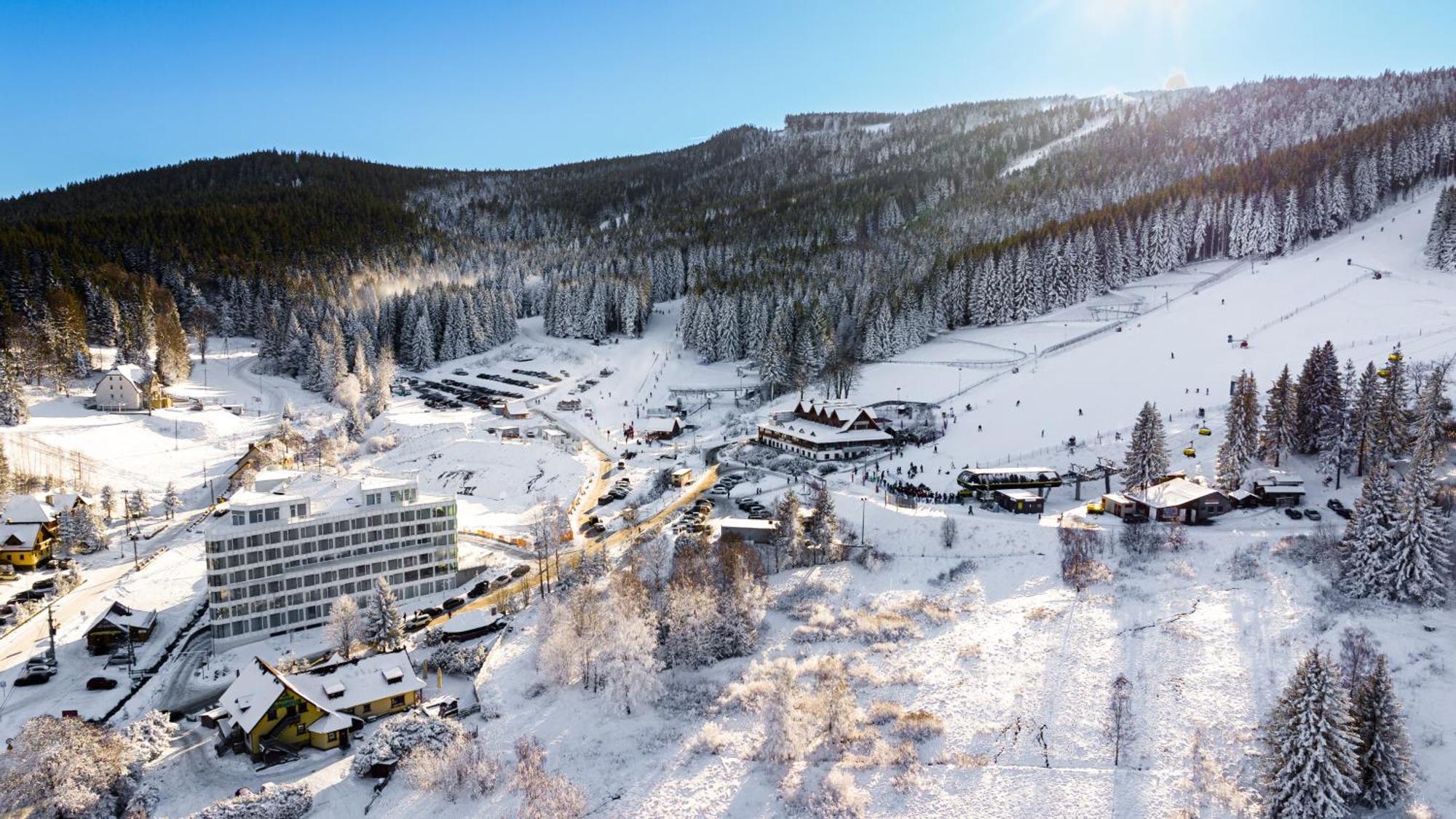 Biala Perla - Czarna Gora Resort By Sun & Snow Z Basenem I Sniadaniem Sienna  Exterior photo