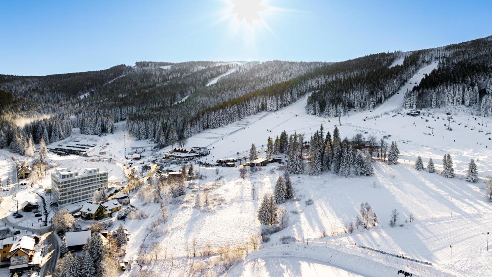 Biala Perla - Czarna Gora Resort By Sun & Snow Z Basenem I Sniadaniem Sienna  Exterior photo